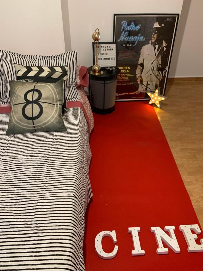 Hoster Cinema Verona Tomelloso Bagian luar foto
