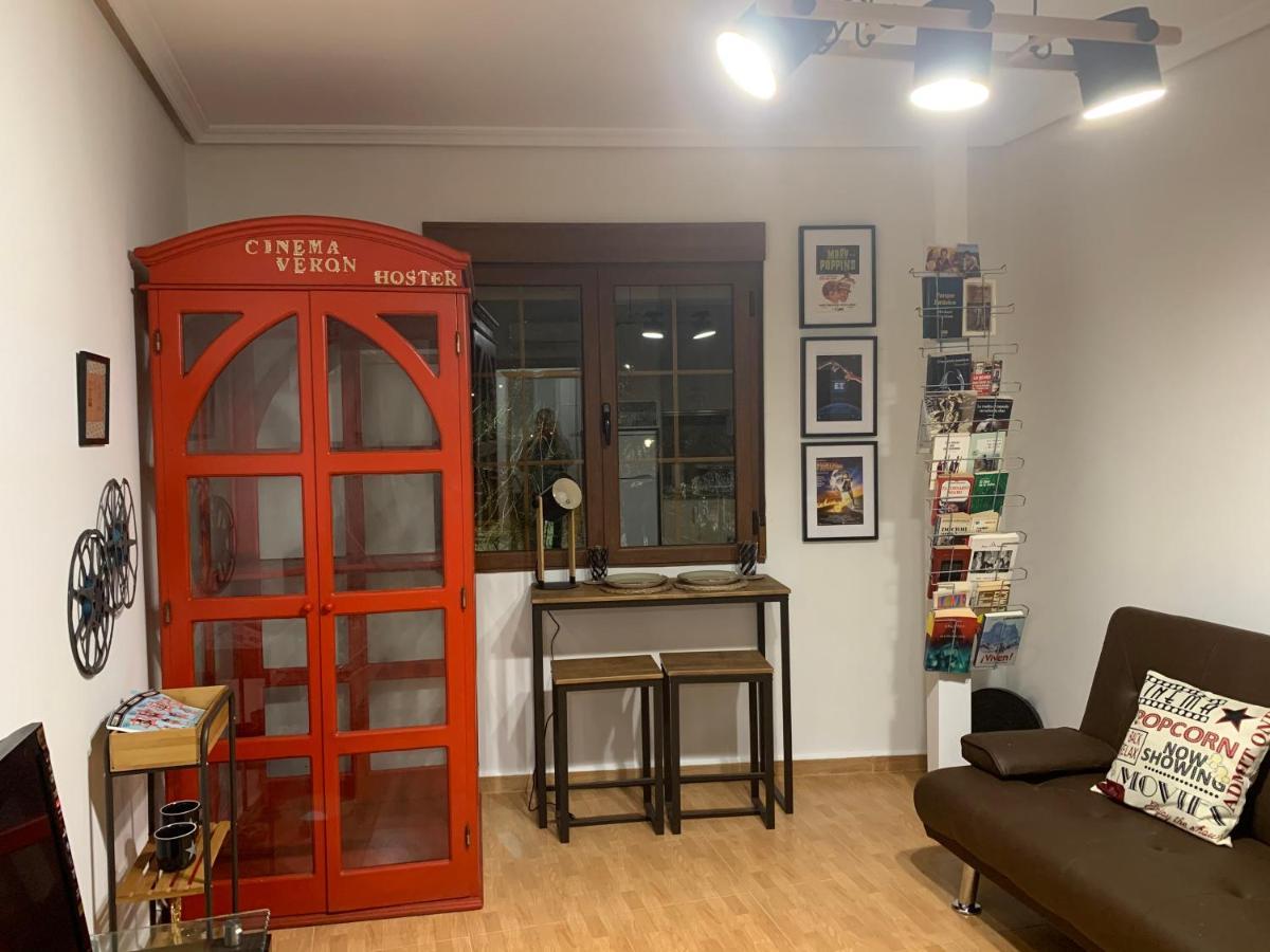 Hoster Cinema Verona Tomelloso Bagian luar foto